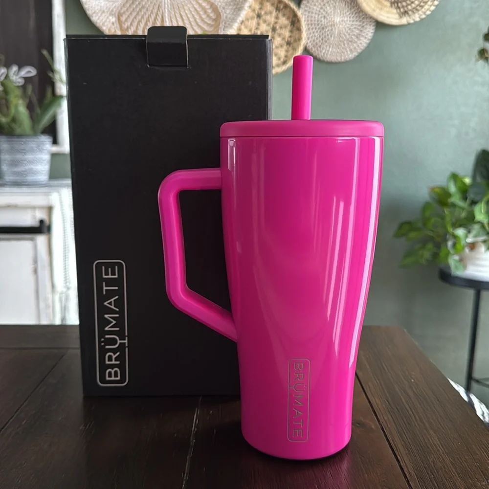 BruMate Era 30oz in Vivid Magenta! New! Limited Edition!